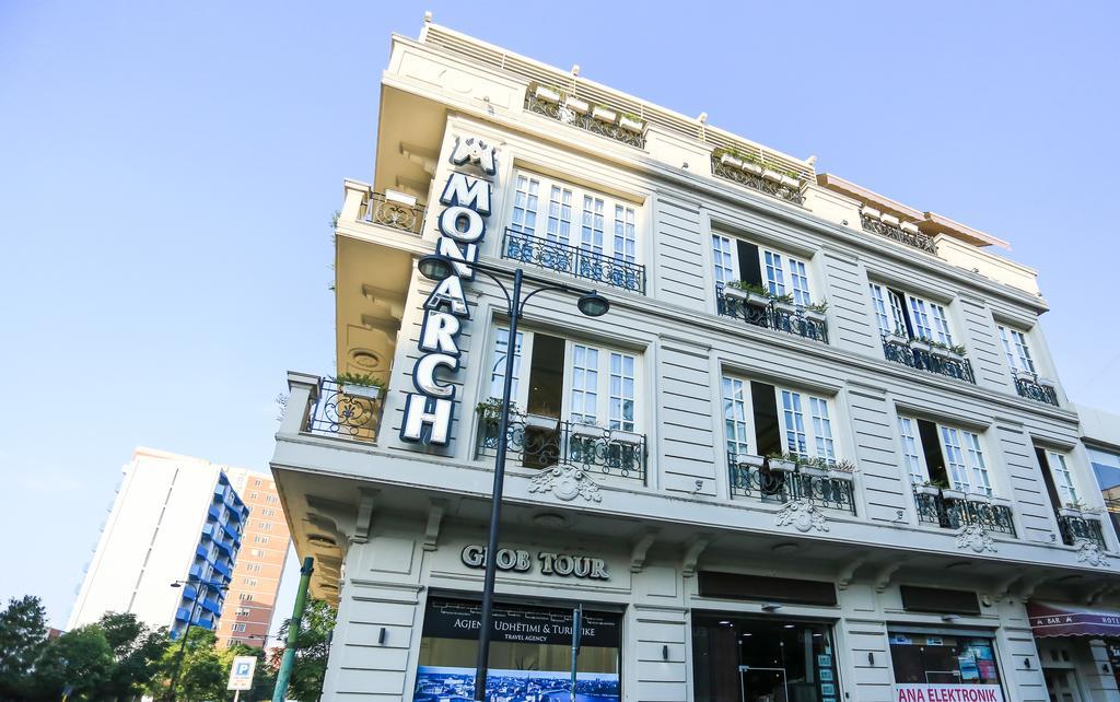 אלבסאן Hotel Monarch מראה חיצוני תמונה